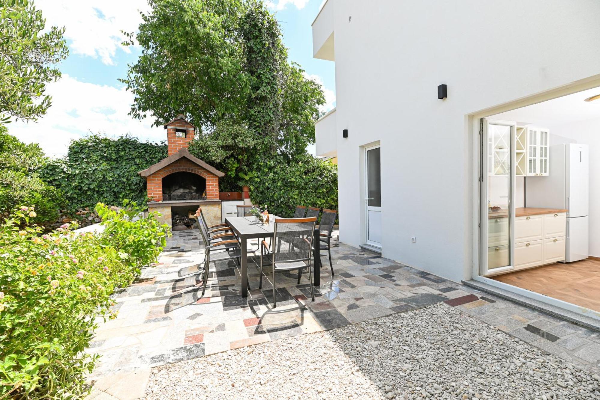 Villa Rozana - Beachfront Wellness Retreat Сегет Враница Екстериор снимка