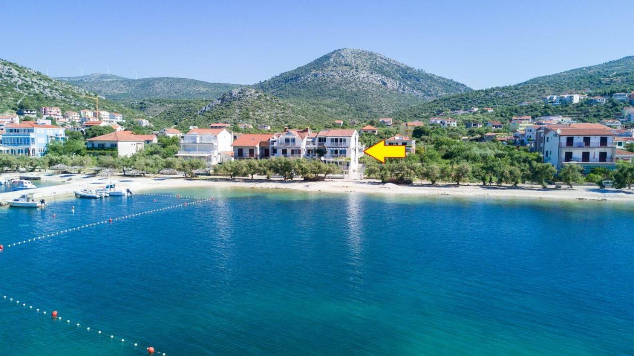 Villa Rozana - Beachfront Wellness Retreat Сегет Враница Екстериор снимка
