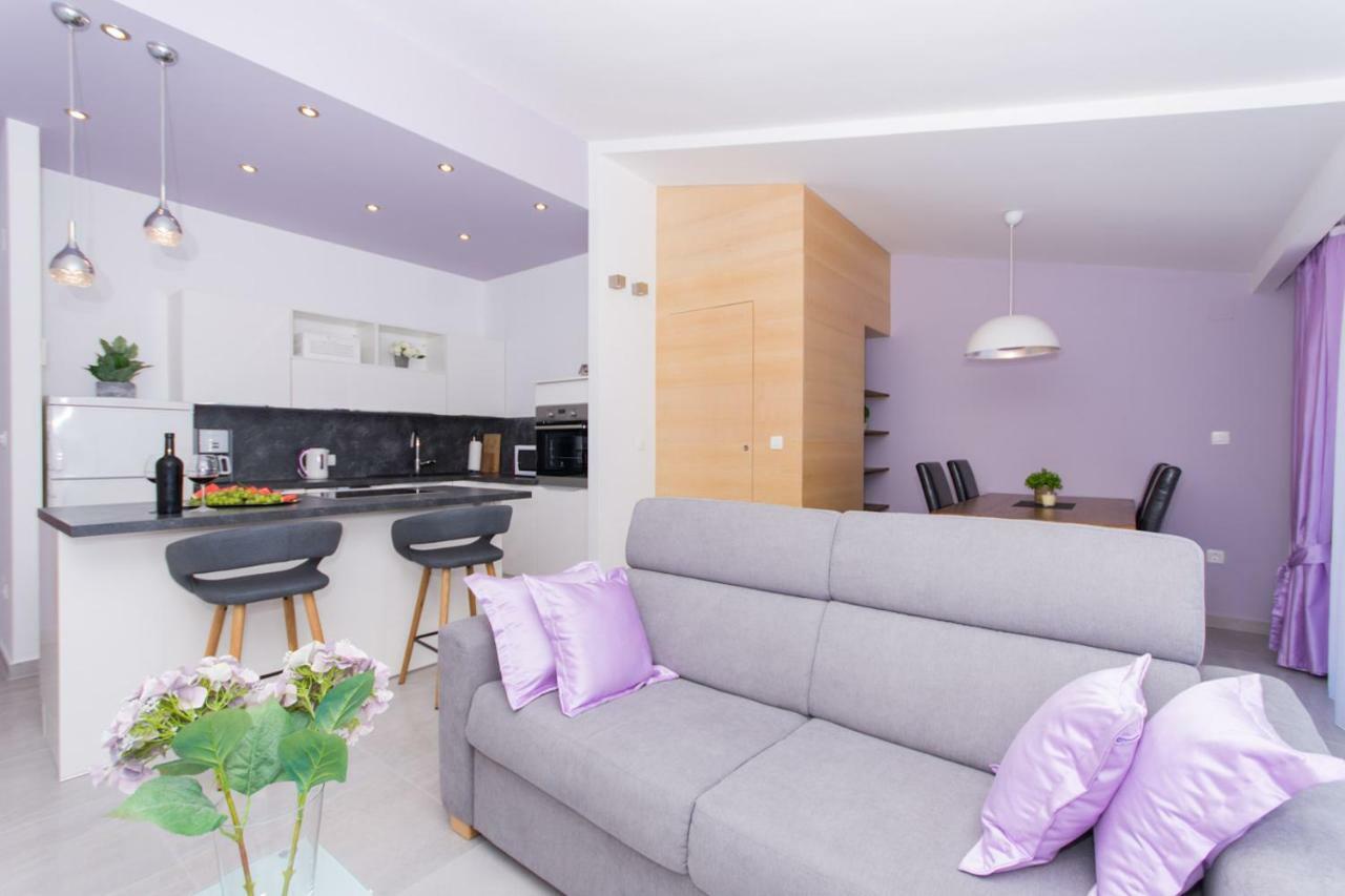 Villa Rozana - Beachfront Wellness Retreat Сегет Враница Екстериор снимка